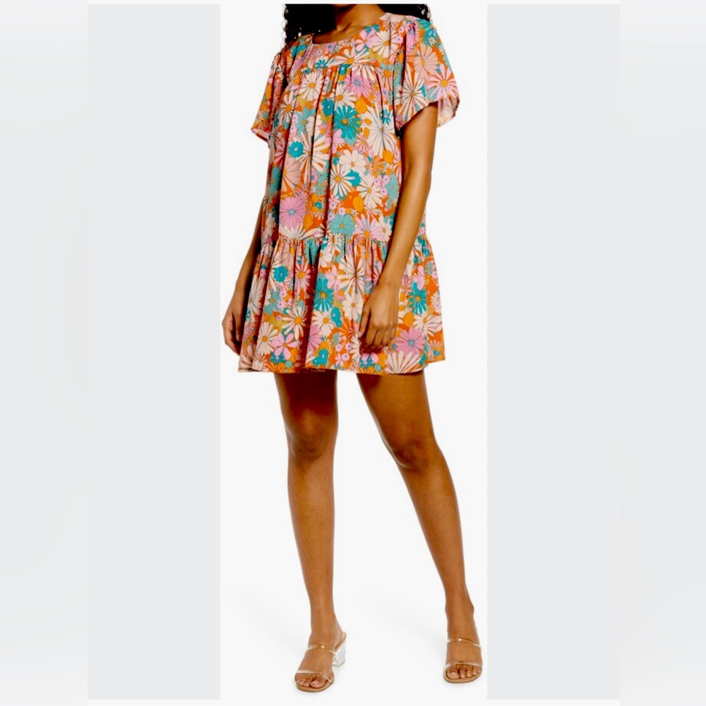 BB Dakota Floral Shift Dress